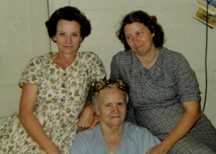 Lillian Holidy, Effie Brock, and Deloris Hawkins