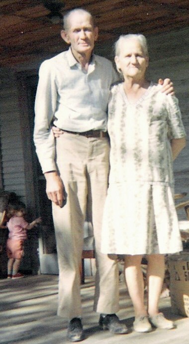 Viola (Odie) and Jack MItchell and Granddaughter - Kiowa, OK